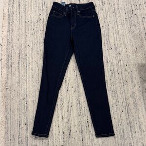 Levi's Women's Midnight Blue Skinny Jeans